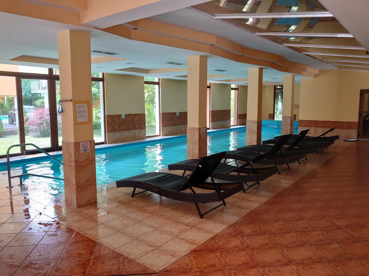 Coke Wellness Apartman Сиофок Екстериор снимка
