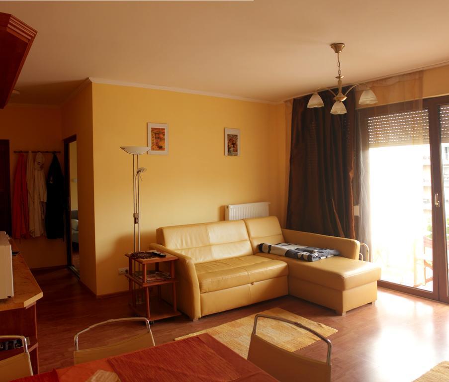 Coke Wellness Apartman Сиофок Екстериор снимка